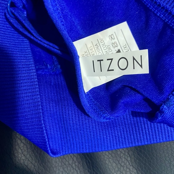 Itzon Strappy Blue Sports Bra LARGE/EXTRA LARGE - Picture 6 of 9